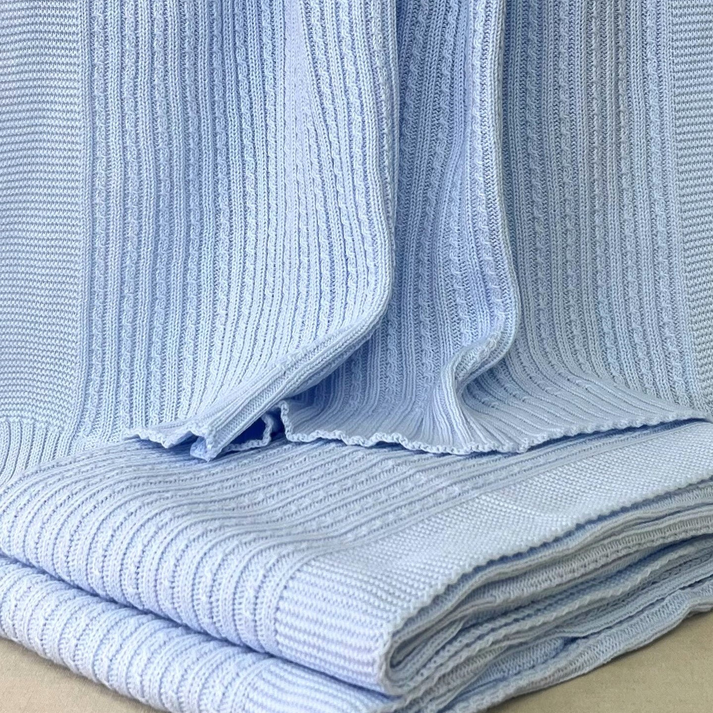 Cable Knit Bassinet Blanket Blue