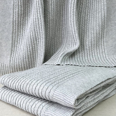 Cable Knit Cot Blanket Grey