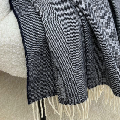 Lambswool Throw - Navy