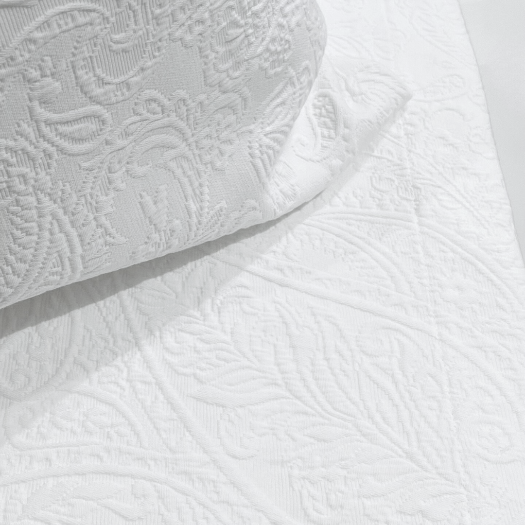 Marcella Bedding - Paisley
