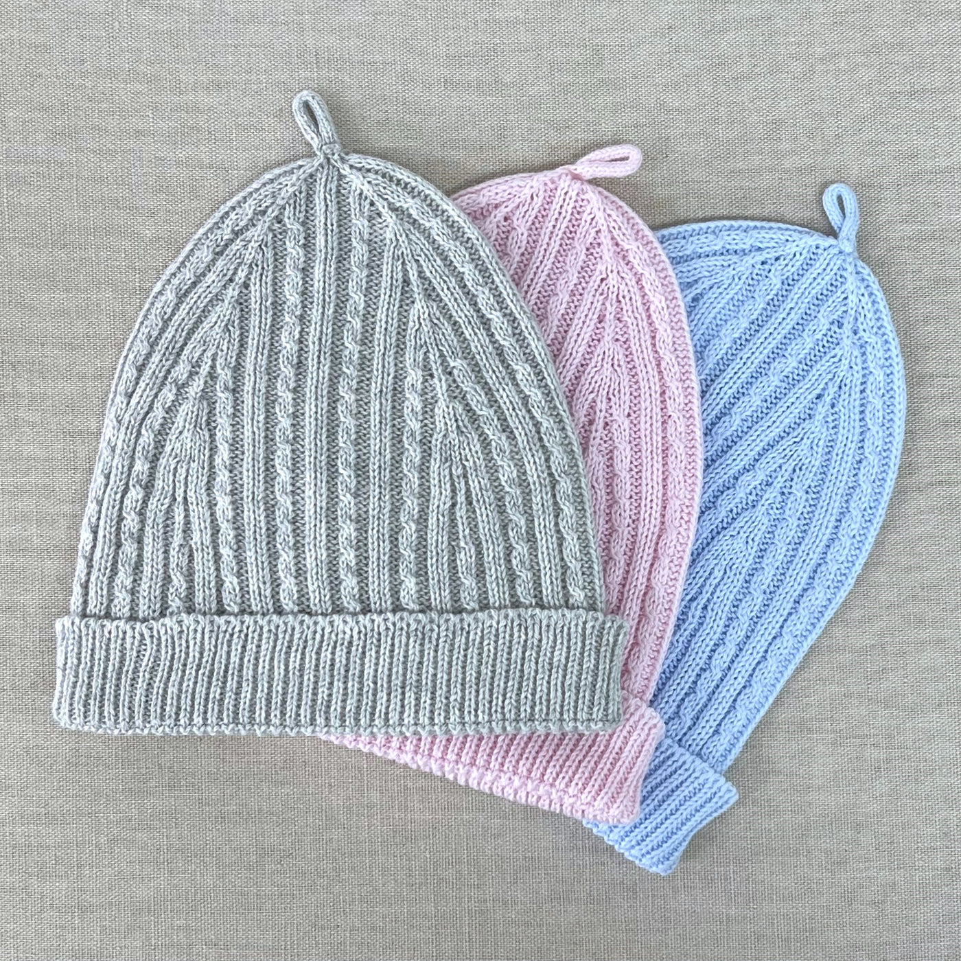 Cable Knit Hat Blue